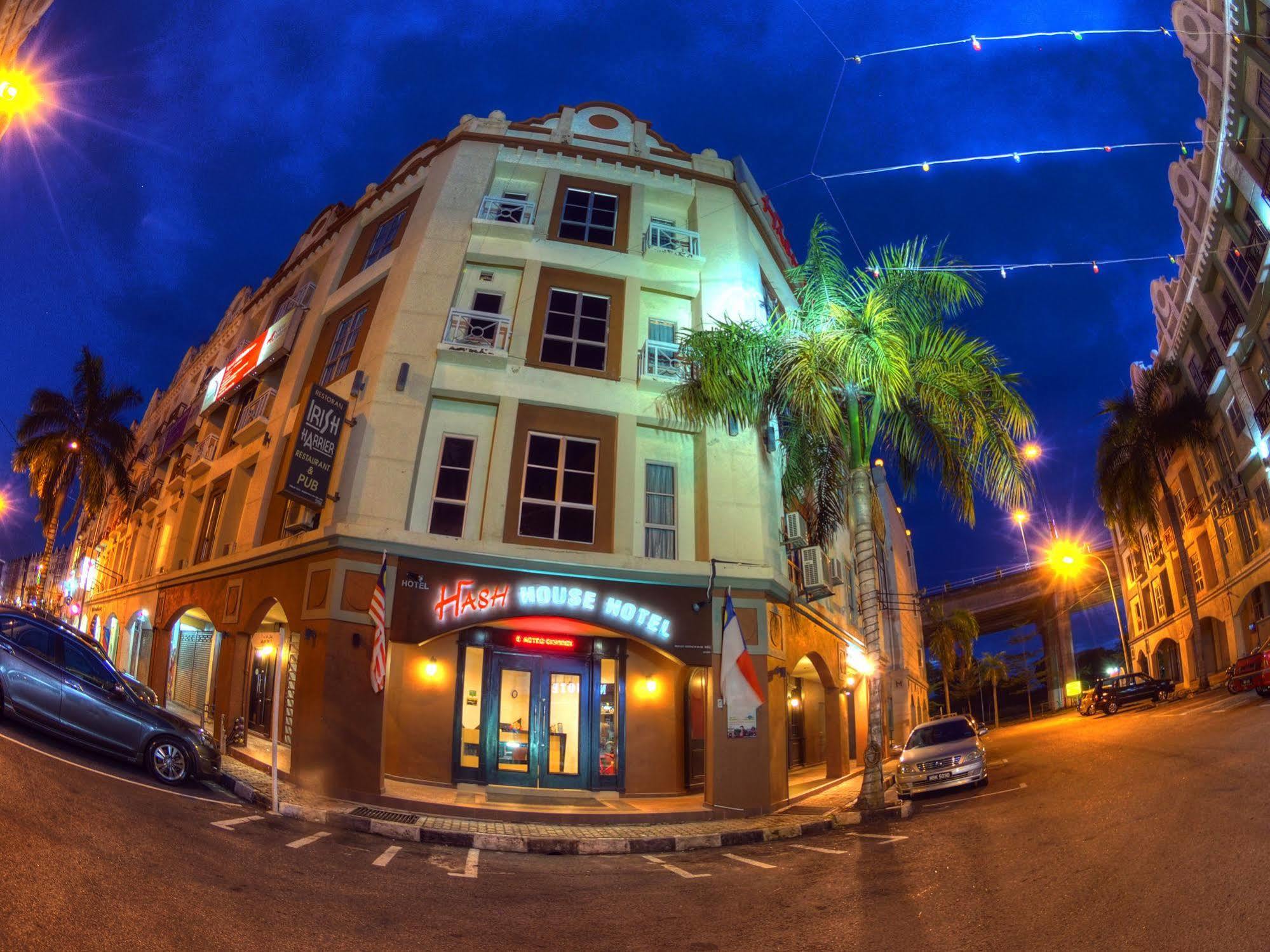 Oyo 1192 Hash House Hotel Малакка Экстерьер фото